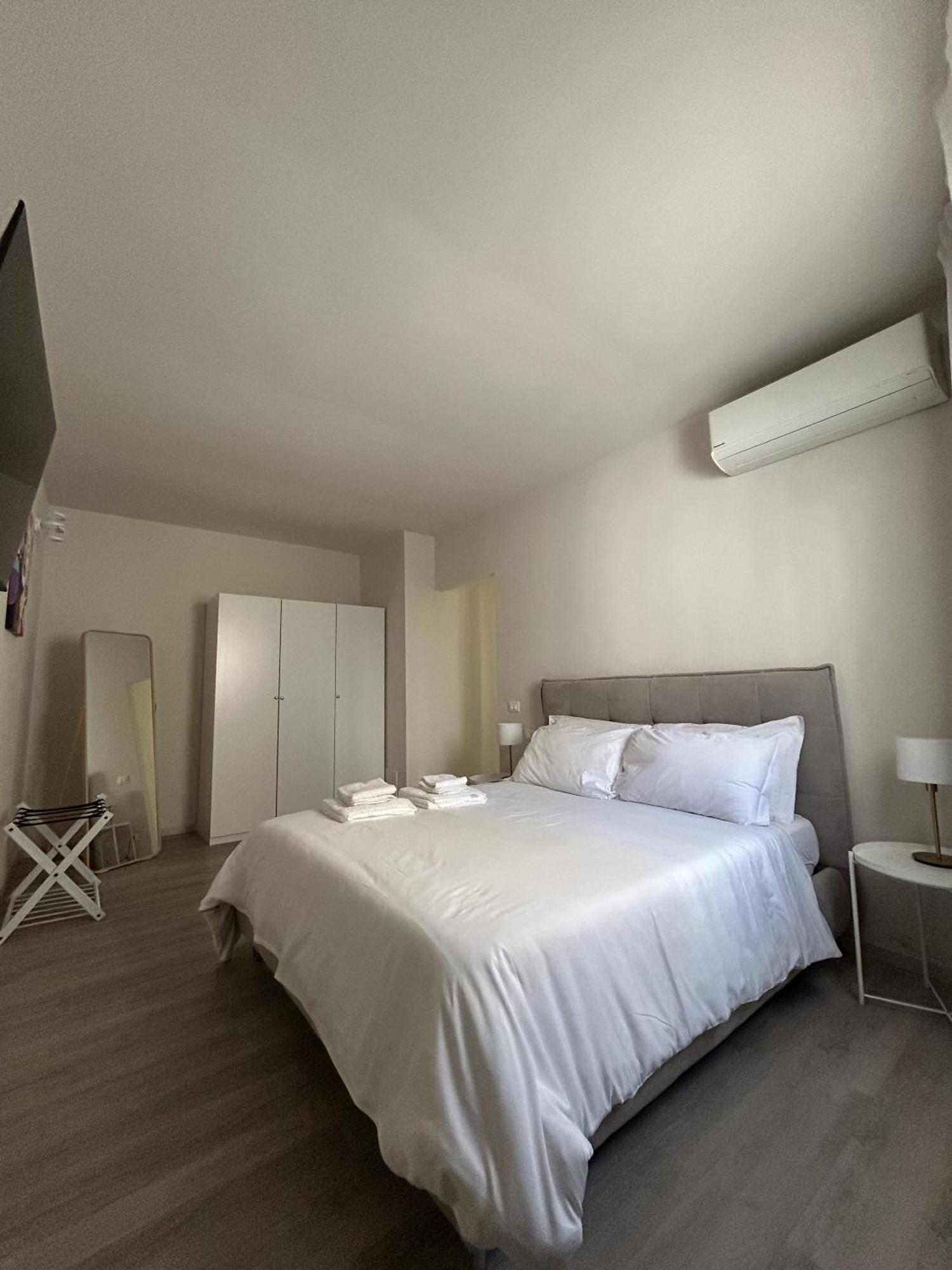 7Suites Емполі Екстер'єр фото