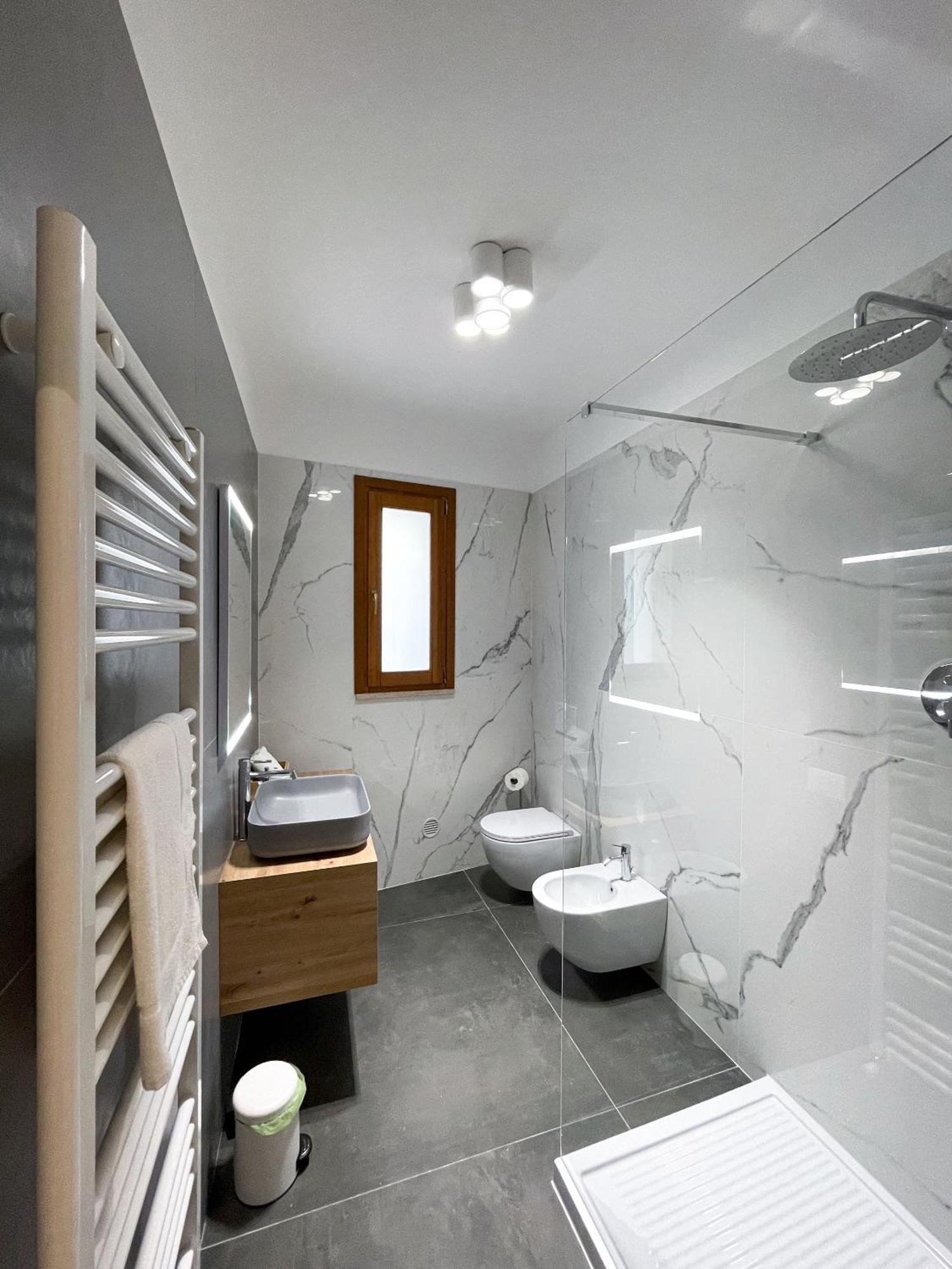 7Suites Емполі Екстер'єр фото