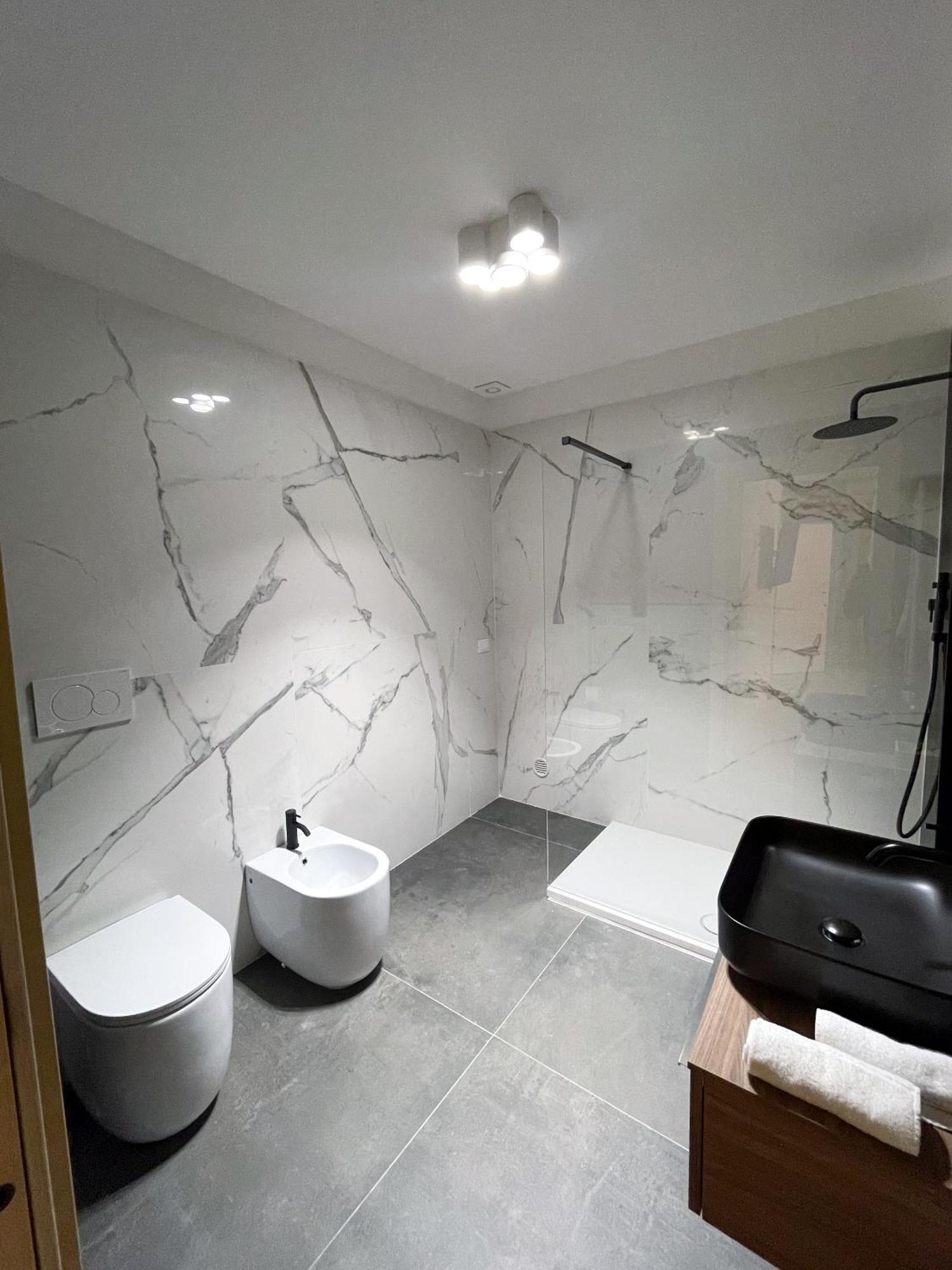 7Suites Емполі Екстер'єр фото