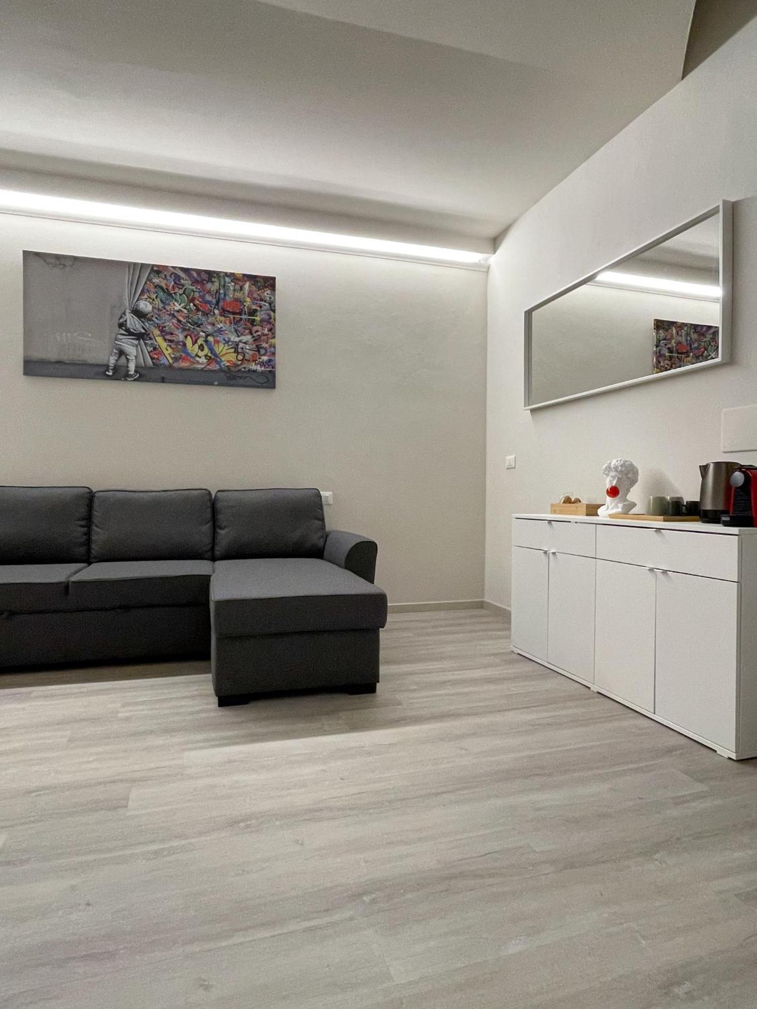 7Suites Емполі Екстер'єр фото